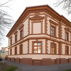 Pensjonat Csanabella House